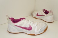 Nike Halbschuhe Turnschuhe & Sneaker Gr. 41 / UK 7 / 26,5 cm 