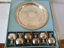 New listing
Vintage Leonard E.P.N.S. Silver Co Tray & set of 6 mini cordial cups