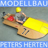 RBCkits Saucy Shingle ein Rennboot im Maßstab 1:5,2 für Außenbordabtriebe