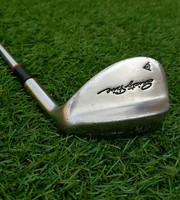 Dunlop 65 sand Wedge free postage 