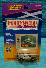 Back To The Future DeLorean Hollywood On Wheels 1:64 Johnny Lightning #431-00