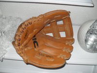Baseball Handschuh C100B VIC, Leder, linke Hand