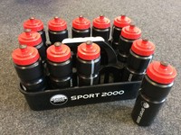 Sport 2000 Trinkflaschenbehälter Container mit 12 Trinkflaschen à 0,75L (115518)