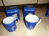 Tasse und Becher von Hertha BSC Berlin alles NEU - Geschäftsauflösung
