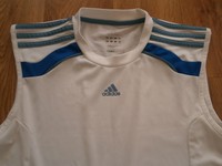 Mens ADIDAS RUNNING TRAINING GYM VEST TOP VENTED CLIMA COOL fabric size SMALL
