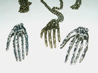 Ohrringe Ohrstecker Anhänger Kette Skelett Skull Hand Vintage Style Gothic 