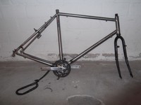 28 Zoll Rahmen H&R KTM mit Gabel, Tretkurbel, Kette, silber