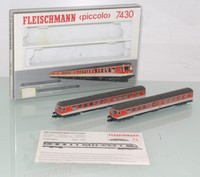 Fleischmann Piccolo N 7430 Dieseltriebzug BR 614 2tlg. der DB in OVP (JL9609)