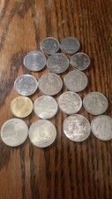 India Lot of 16 All Different. All coins ship for $ 2.50 max *Jan16-001