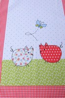 2 Glücksschweine auf grüner Wiese  Geschirrtuch Halbleinen triolino  50x70