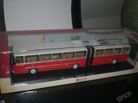 ATLAS VERLAG/DE AGOSTINI/IST;IKARUS 280T 1987;BKV BUDAPEST;TOP DETAILLIERT!;1:72