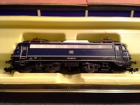 E-Lok der BR 110 Bügelfalte in blau Spur N von Minitrix 2055 OVP 
