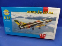 1/72 SMER  : Suchoi Su 22 M4  (2 Decal Optionen) Sonderlackierung