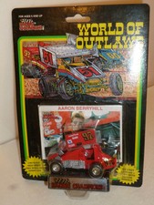 #97B Arron Berryhill World Outlaws Sprint Series-1 1993 Racing Champions 1/64