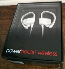 BRAND NEW Powerbeats2 Bluetooth wireless headphones WHITE