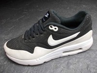 NIKE AIR MAX CLASSIC 1 ULTRA MOIRE PREMIUM 40 / 41 WEISS SCHWARZ GUTER ZUSTAND