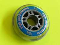 **  1x Inline-Wheel 76mm/82A  - nagelneu -  ...... -ohne Kugellager- ....... **
