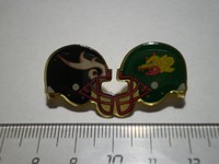Pin Anstecknadel Football Düsseldorf Rhein Fire vs. Barcelona Dragons  NFL WLAF