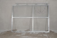 Pferdebox Pferdeboxen BOX Pferde Frontwand mit Tür Stall Pferdestall Pferde NEU