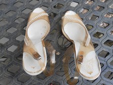 Vintage Ladies Plastic Lucite Rhinestones Peep-Toe Hi Heel Shoes Town-Fair Sz 6N