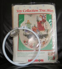 *DIMENSIONS* CHRISTMAS CROSS STITCH TREE SKIRT KIT *TOY COLLECTION* 46" ROUND +