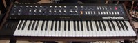 Korg Polysix analog polyphoner Synthesizer vintage