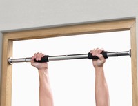 [pro.tec] Klimmzugstange Fitness Türreck Reckstange Türrahmen rutschfest Workout