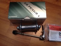  Fahrrad VR-Nabe Shimano Ultegra FH-6700 100mm, 36 Loch,  silber OVP