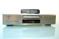 DENON_DVD 2200_CODEFREE_SACD_UNIVERSALPLAYER_REVIDIERT_LASER NEU_LP:800,00 EURO