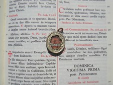 Vatican reliquary 1600s relic Shroud of Turin Passion Jesus Christ Sindon