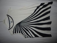 Damen Shirt, weiß/schwarz, abstracktes Muster und Glitzer, Gr. 44/46