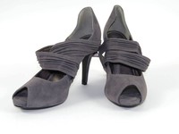 JUMELLES Damen Schuhe High Heels Pumps Peep Toe grau Textil Gr. 41 ungetragen