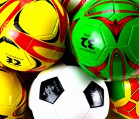  1x Ball Fussball Kinderball Spielball Ball 20 cm bunt 