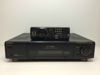 Sony SLV-E810 HiFi Stereo VHS Videorecorder + Fernbedienung