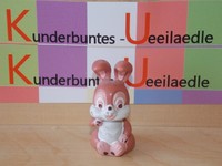 Tao Tao und seine Freunde  D 1984  Häschen Pooh sitzend