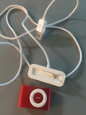 Very Rare Second Generation Special Edition Apple iPod Shuffle (Product) Red