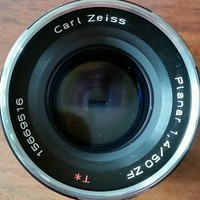 Carl Zeiss Planar T 50 mm F/1.4 ZF.2 Objektiv für Nikon