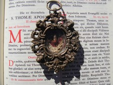 Vatican large framed reliquary 1600s 1st class relic Milk blessed Virgin Mary