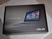 ASUS Transformer Book T100 / 64 GB / WLAN / 10,1 Zoll / Schwarz / sehr gepflegt