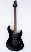 Yamaha Gitarre RGX121Z