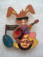 Hard Rock Cafe Pins - VIENNA HOT 2015 EASTER DAY BUNNY!