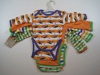One Potato 2 Halloween 4 Piece Set Long Sleeve Bodysuit T-Shirt Size 3-6 M NEW