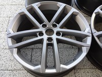 VW Felgen ORIGINAL18" GOLF V VI VII GTI NOGARO 5G0601025AQ