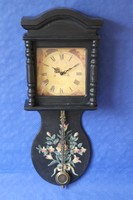  Uhr Wanduhr im Antikstil Pendel  NEU