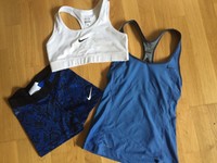 Nike Top Fitness Shirt Blau Gr.S