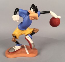 Wdcc Goofy Figurine - Double Dribble Dribbling Down Court Walt Disney Le