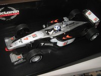 1:18 McLaren Mercedes MP4/13 D. Coulthard 1998 530981807 Minichamps OVP new