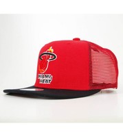 Mitchell & Ness Trucker MIAMI HEAT Snapback Rot Untruck Kappe