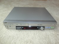 JVC HR-DVS3 S-VHS Recorder / miniDV Recorder, teildefekt, bitte lesen