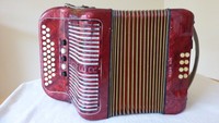 Akkordeon Hohner Club III M Rot mit Koffer Knopfakkordeon Zieharmonika